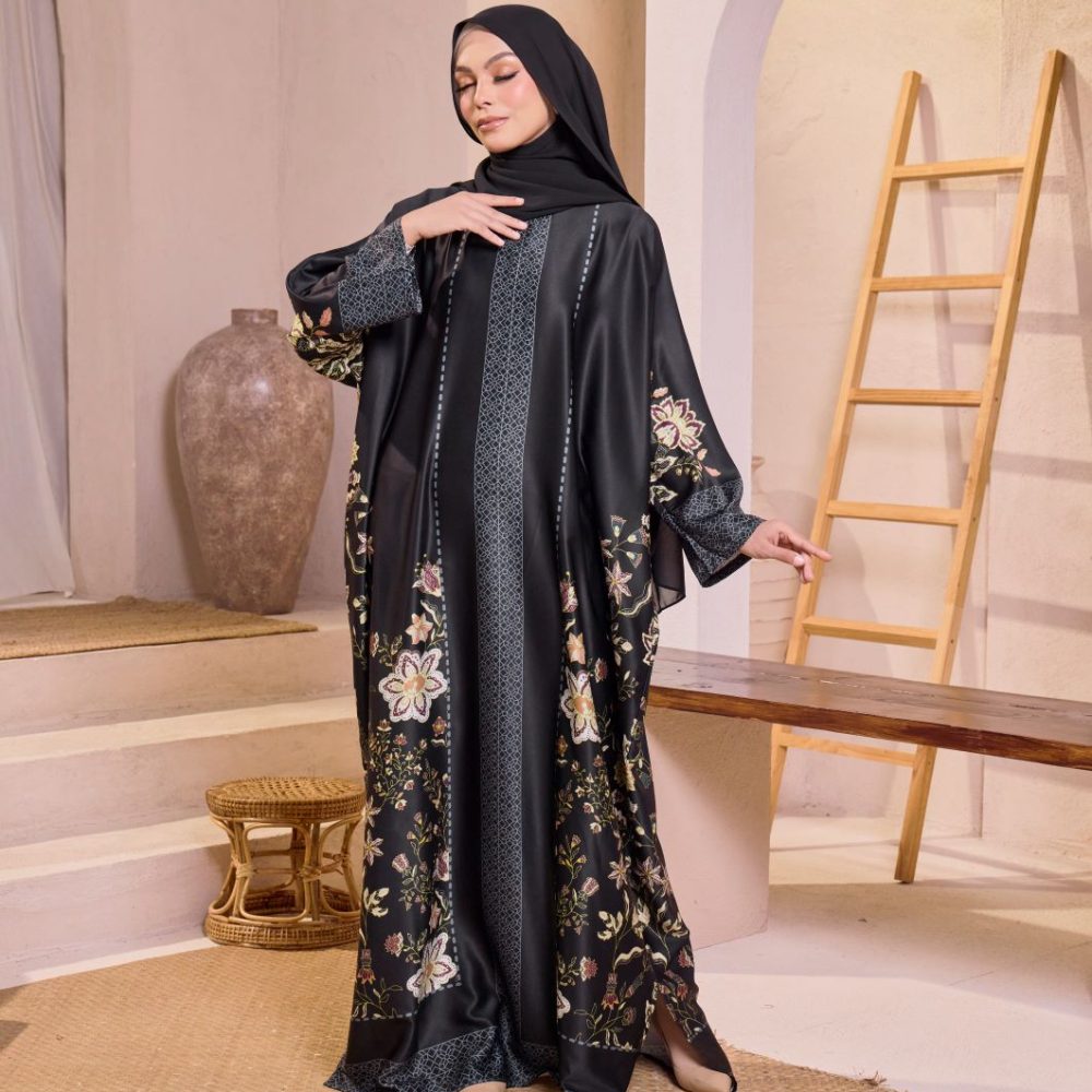 Aisha Satin Abaya Black